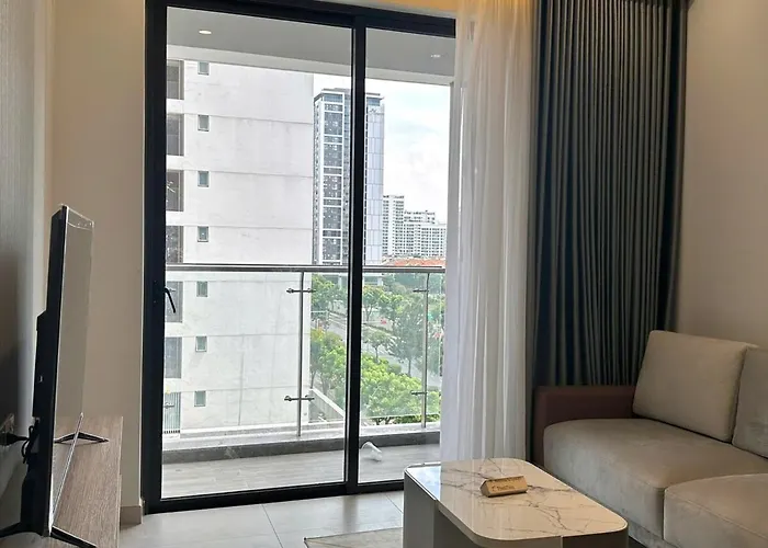 Happy Residence Premier - 3Br Near Exhibition Secc