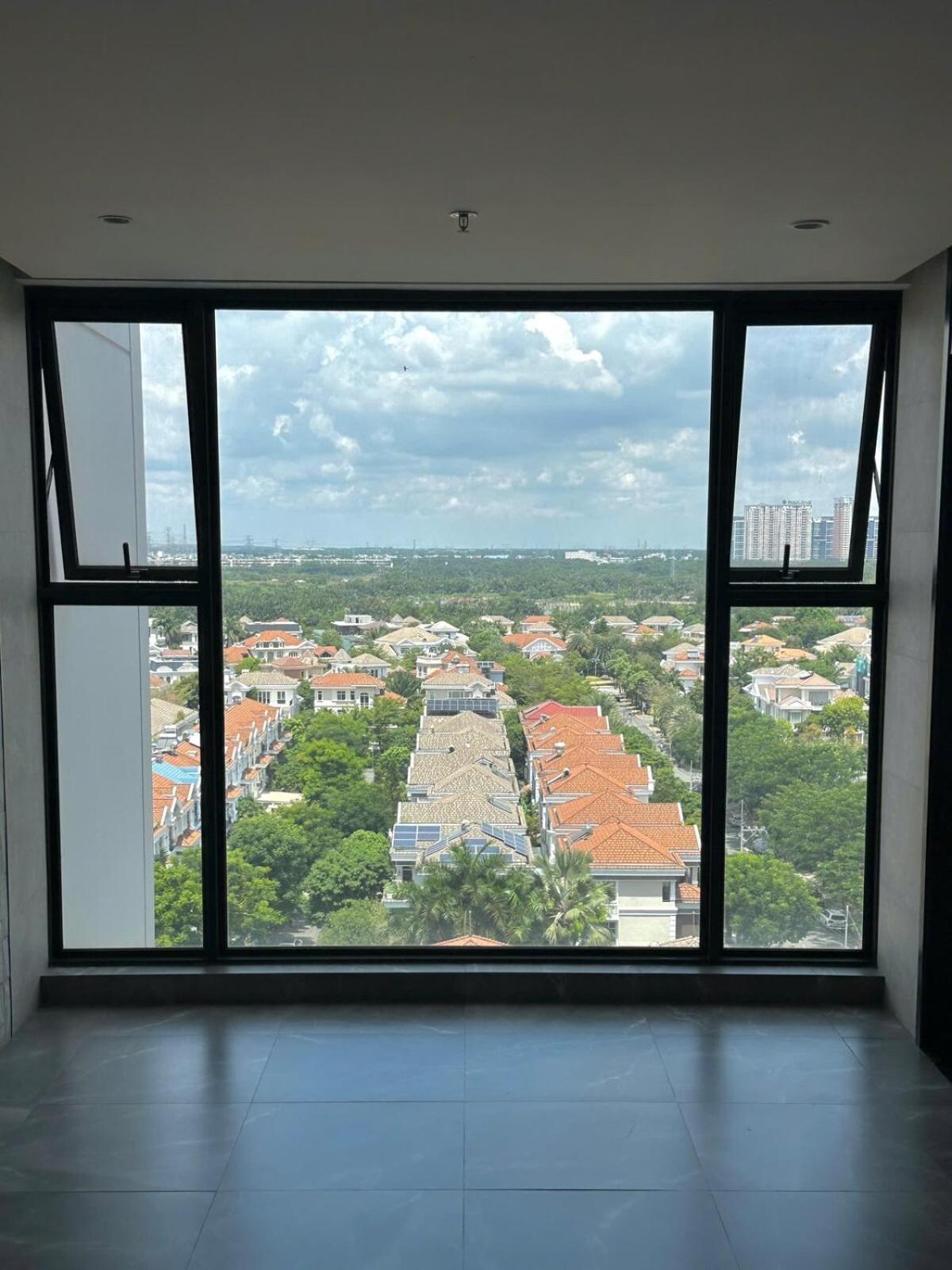 Apartment Happy Premier - 3br Near Exhibition Secc